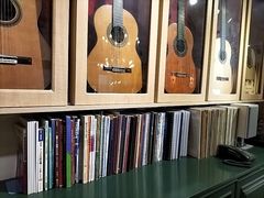 -何顺华吉他沙龙