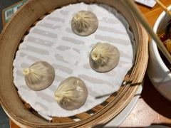 -诚铭记·虾仁汤包·成都小吃(融创店)