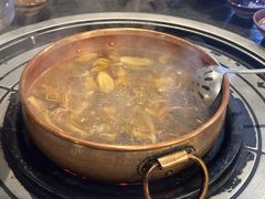 -阿山卓·野生菌火锅·纳西火塘烤肉