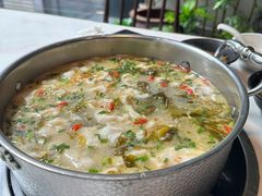-德林酸菜鱼火锅(南丹店)