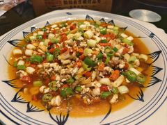火爆脊髓-小眼睛餐饮&杨杨夜宵
