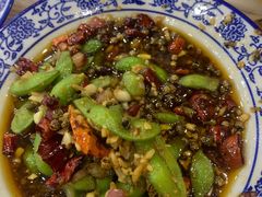 -江城燕子大排档(江汉路步行街店)