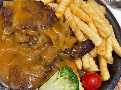 -香港新发烧腊茶餐厅(水围店)