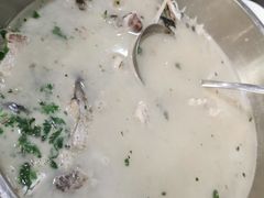 -雪野鱼头大王邢府公老店(雪野湖店)