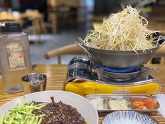 -吴草鸡爪오초닭발韩食堂(融恒盈嘉中心店)
