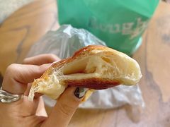 -Dough&Joe团憩(瑞虹天地月亮湾店)