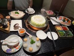 -得意咚瓜·顺德鱼生·冬瓜火锅(深圳首店)