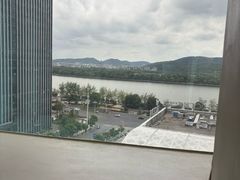 -芷迹江景酒店(五一广场汇景城店)