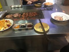 -马路牙子烧烤音乐酒馆(望京店)