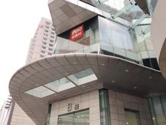 这里其实是办公楼-西贝(上海新梅广场店)