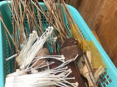 -何氏串串香火锅(翠亨店)