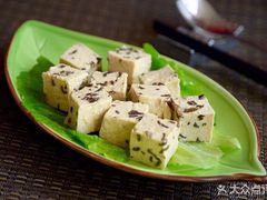 -一叶一世界·素食餐厅(锦华万达店)