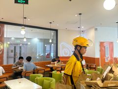 -油梨树 AVOCADO TREE(亮马桥店)