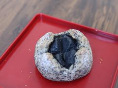 黑芝麻炸弹-熊叔熊婶面包房(团结湖店)