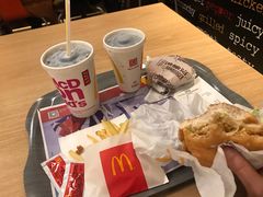 -麦当劳(杭州西湖银泰百货店)
