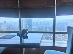 -怡豪大饭店·49楼旋转自助餐厅