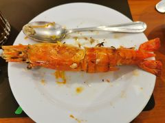 -Chom Cafe and Restaurant