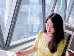 -广州塔卢特斯法国旋转餐厅