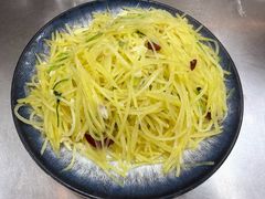 -许家黄土高坡砂锅总店