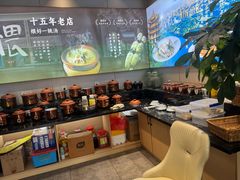 -一品味庄·地标武昌鱼·藕汤湖北菜(黄鹤楼店)