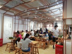 大堂-小满手工粉(上海文峰广场店)