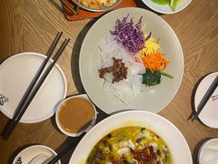 -宽鲜锅贴家常菜(永旺东部购物中心香港中路店)