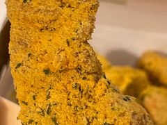 -BHC炸鸡(明洞总店)