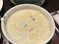 黄鱼煨面-杭州西子湖四季酒店·金沙厅