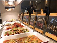自助取餐区-金海湾自助餐厅(金陵饭店)