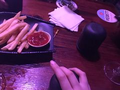 -MARU玛露音乐餐厅(大学路店)