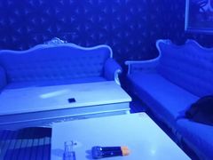 -K歌之王量贩式KTV(洪楼店)