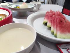 西瓜-味+新京宴·烤鸭·北京菜(创意谷店)