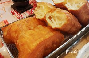 Golden Crispy Fried Dough Sticks