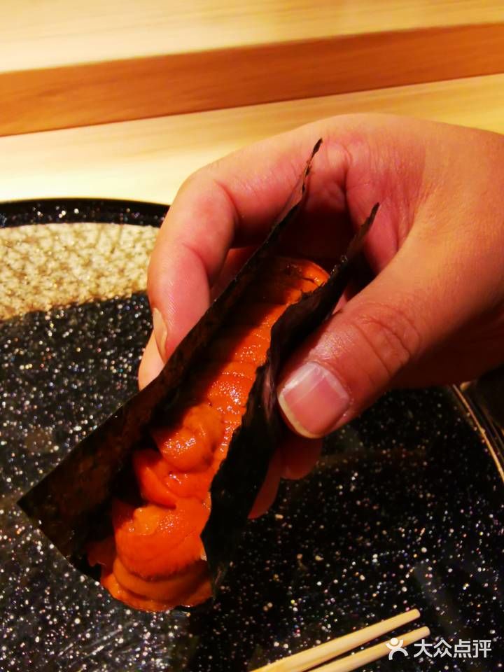 颜值与味道并存的高端沉浸式日料店