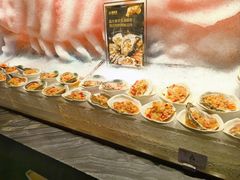 -雍容荟帝王蟹活龙虾展台自助(IFS黑金店)