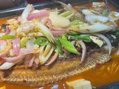 现烤活鱼-新凯旋烧烤·燕姐千岛湖土菜