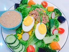 -丽莎沙拉轻食餐厅(国贸店)