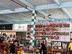 大堂-正能量1号海鲜加工店