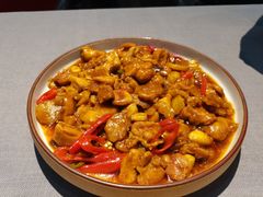 黄焖泰山走地鸡-鑫悦诚府·新鲁菜·餐厅(趵突泉店)