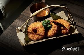 Hand-beaten Fried Shrimp Cake