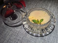 -弦月窗LUNETTE BY AMANDA(复兴路店)