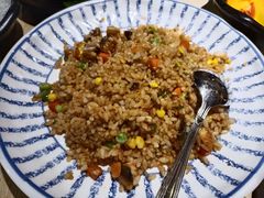 -万岁料理回转寿司(华贸店)