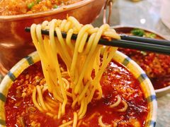 小锅米线-浩海火烧云傣家菜(京广店)