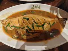 -赶海部落海鲜城(海阳路店)