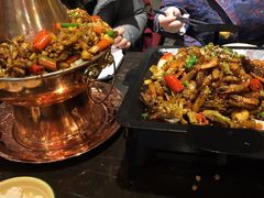 -巴四老城区炭火蛙锅(张江店)