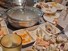 -黑金·寻焰自助百汇·烤肉·火锅(中街店)