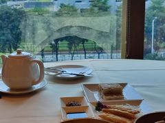 靠窗位-利苑酒家(合景国际金融广场店)