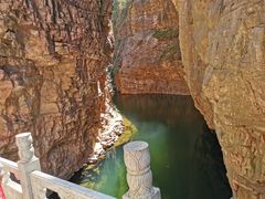 -湖洞水自然风景区