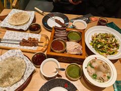 -哈啾嗨·新概念蒙餐(红星新城店)