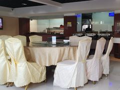 -龙岩东方凯悦商务酒店(国际美食城店)